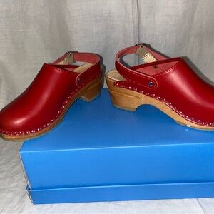 Girls red wooden and leather clogs.  Worn but super condition.  Size 1.